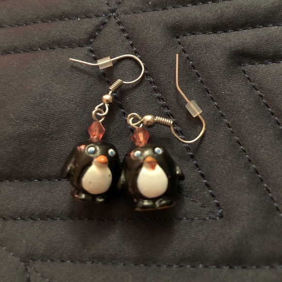 Penguin dangly earrings - Picture 1 of 1